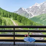 Hellochalet Cervinia - Circus View - Ski-in Ski-out *