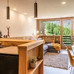 Апартаменты Hellochalet Cervinia - Circus View - Ski-in Ski-out *